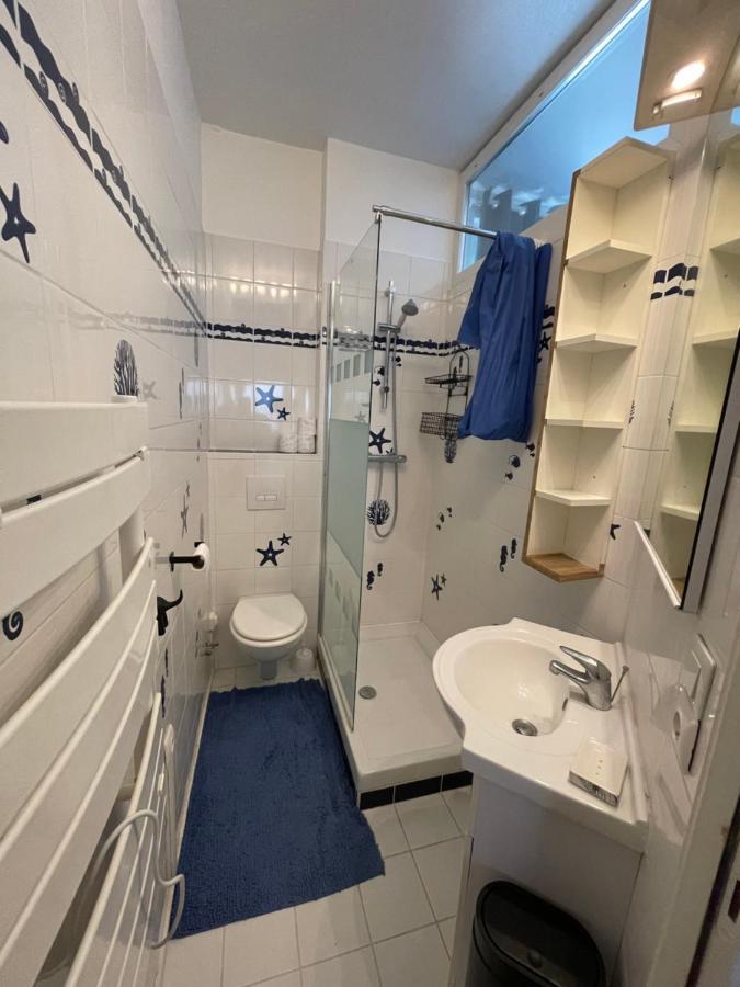 Le Bleu Apartment